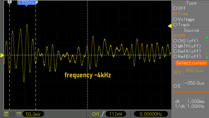 Oscilloscope view of piezo operating as a microphone.