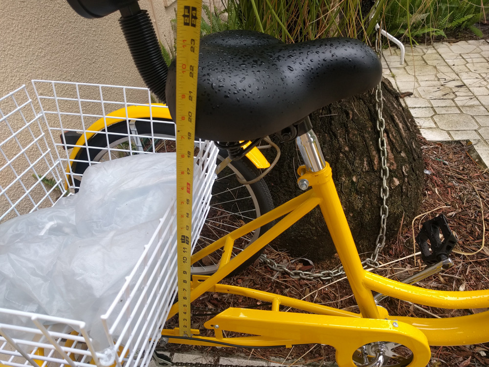 Side picture of the bike and existing seat