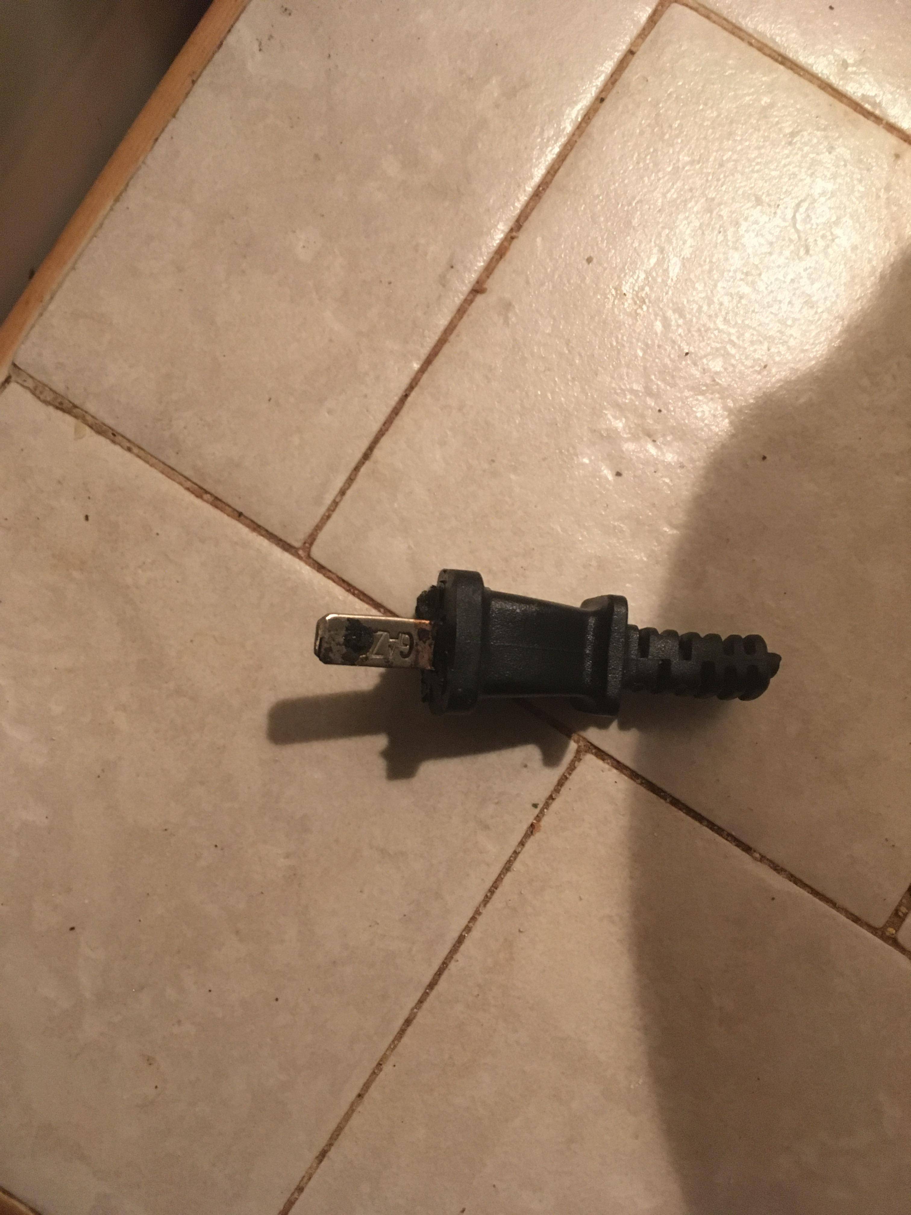 Oven plug (replaced)