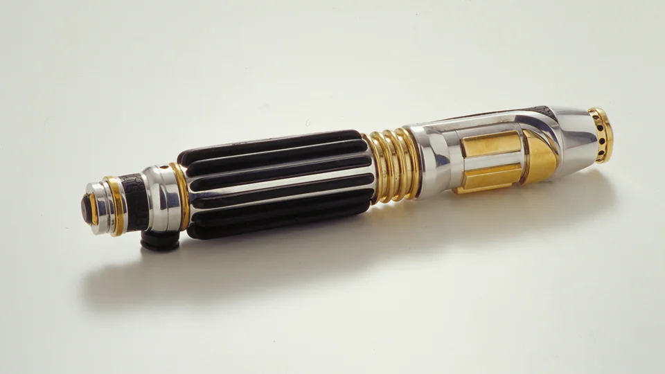 Image of Mace Windu's lightsaber hilt