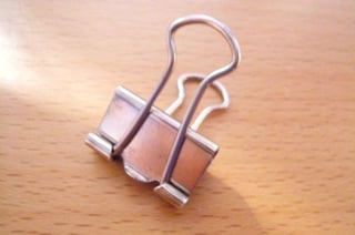 bulldog clip