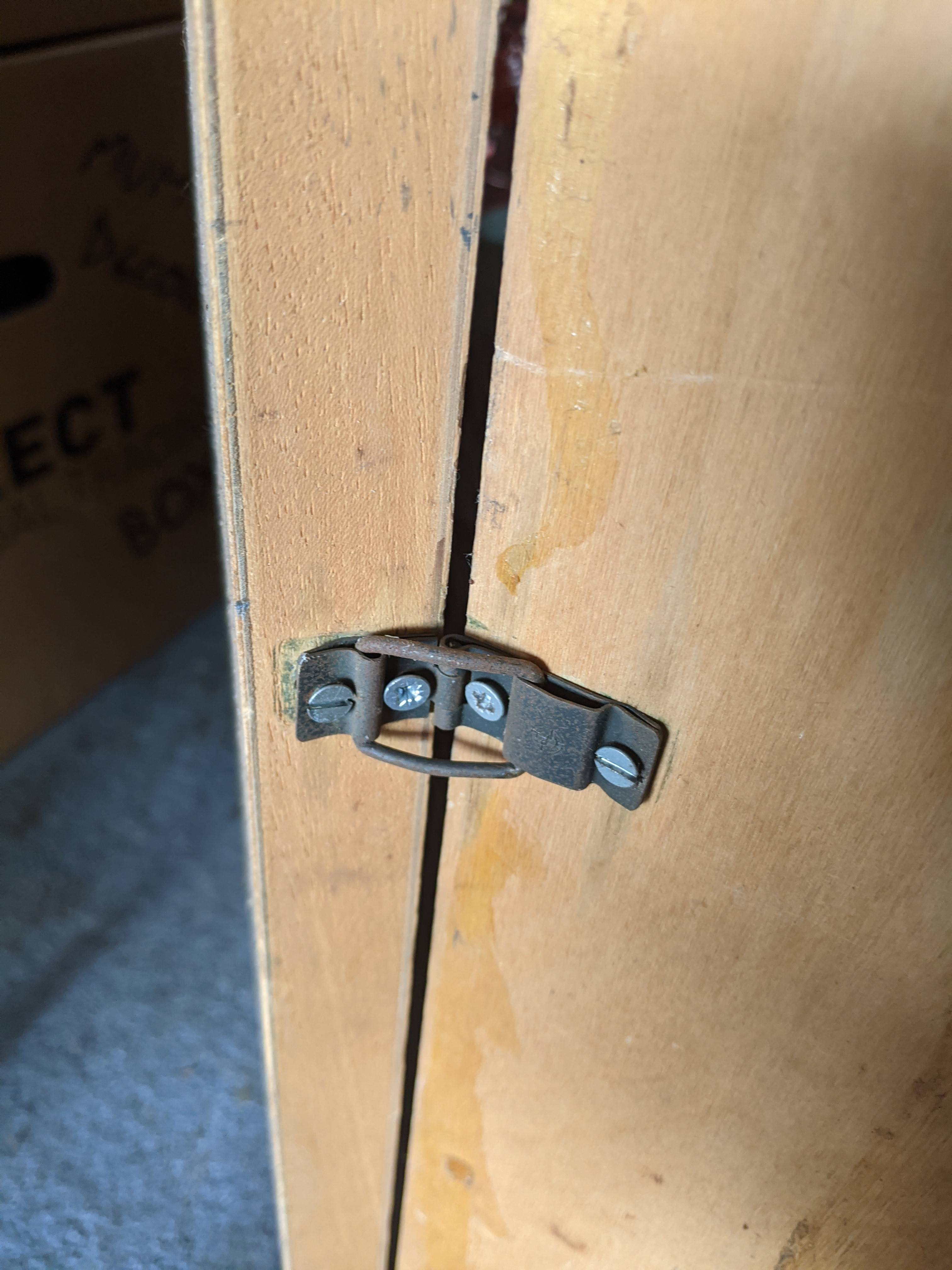 unknown hinge