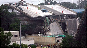 bridge collapse 2007