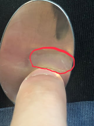 finger image isn't flipped when the finger is up close