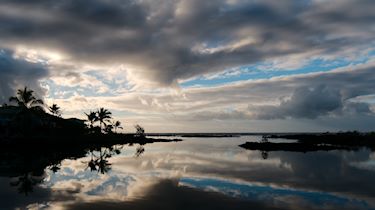 Dawn at the pool - Blrfl