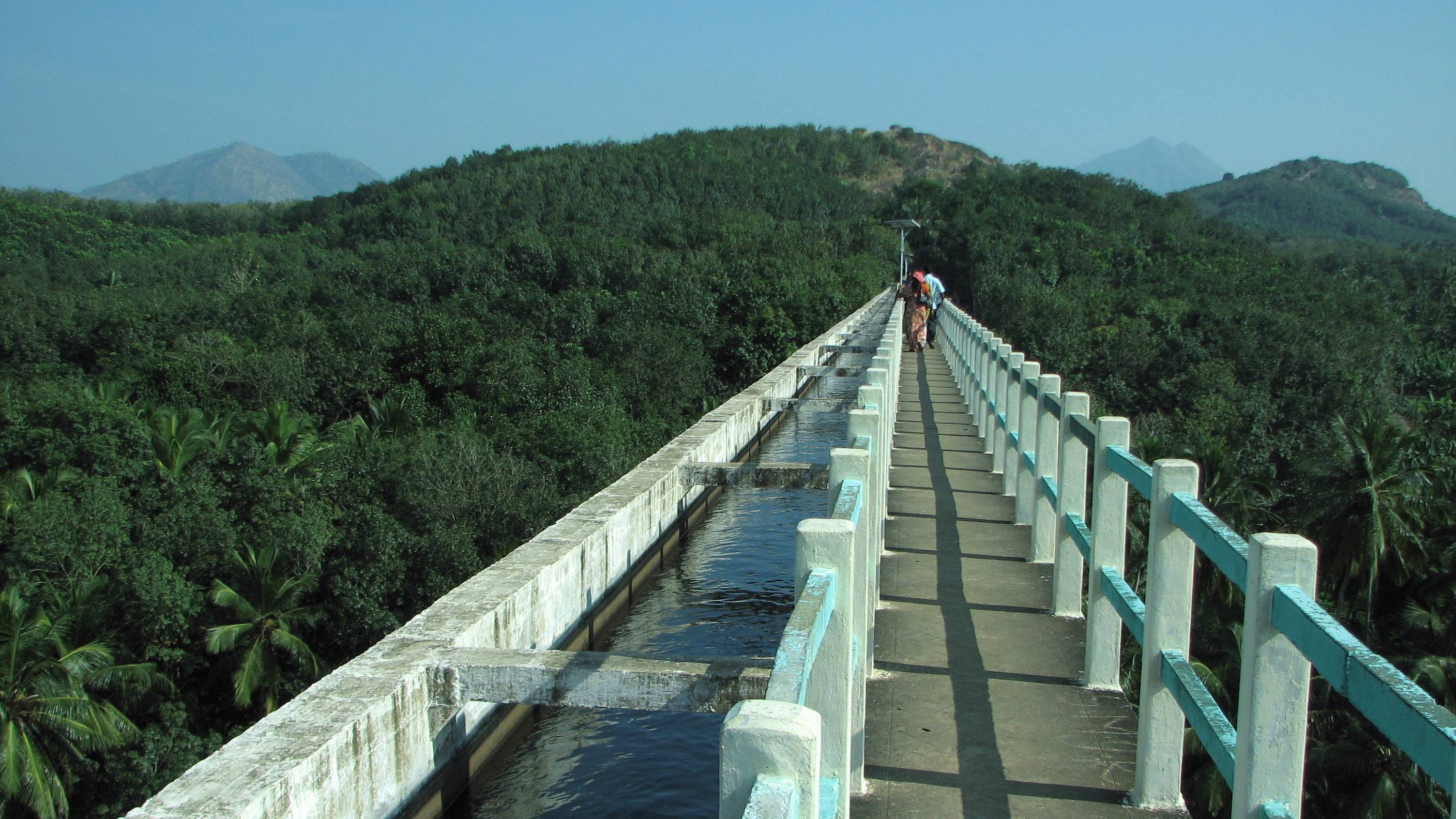 Mathoor Aqueduct