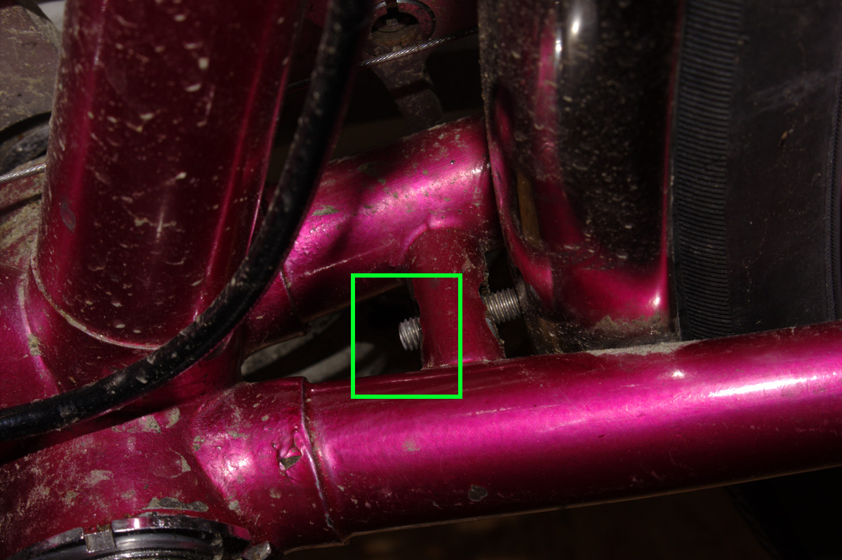 Fender with missing part highlighted