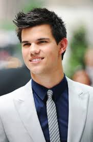 ilovetlautner123's user avatar