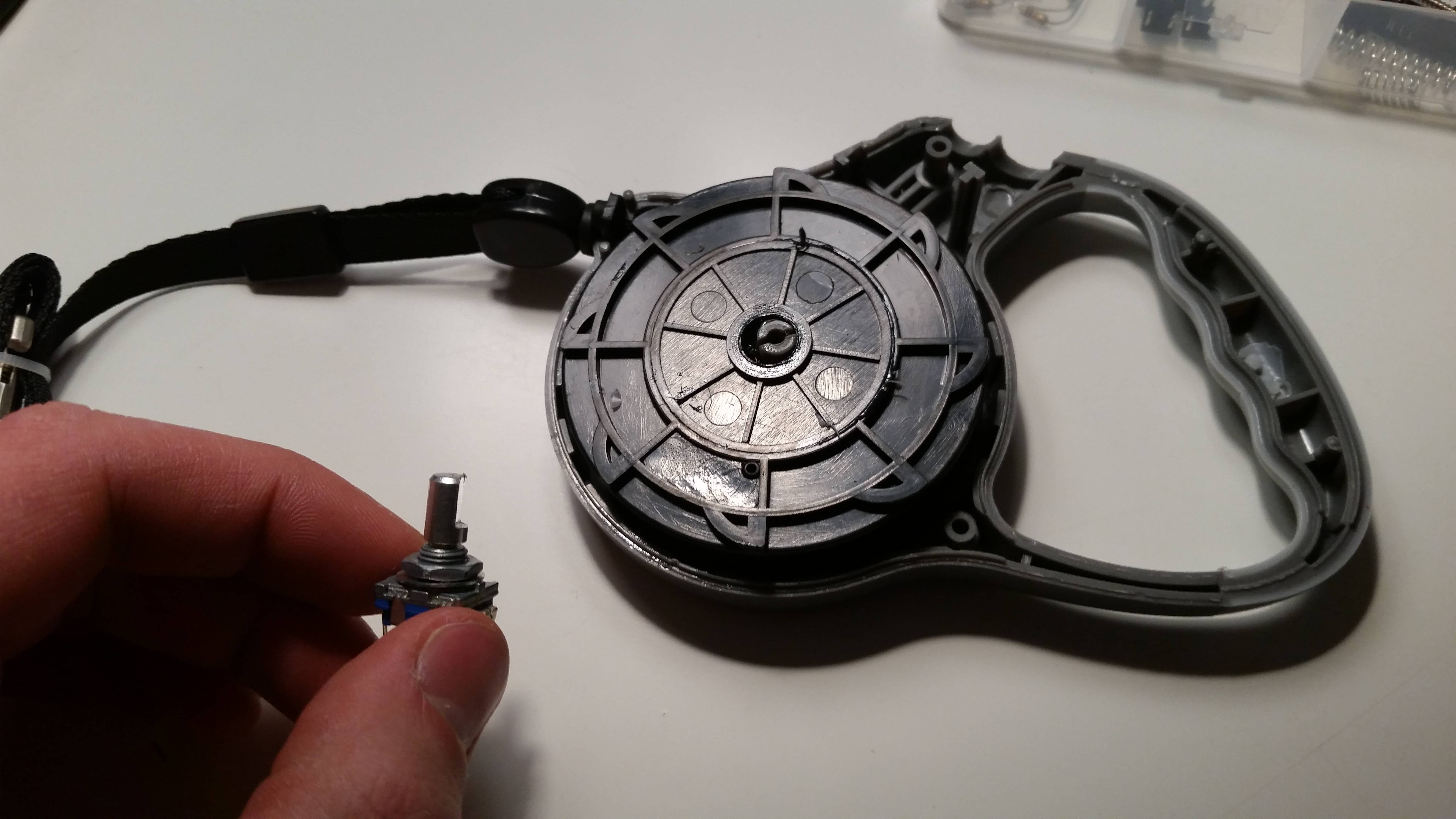 Inside of a retractable dog leash hotsell