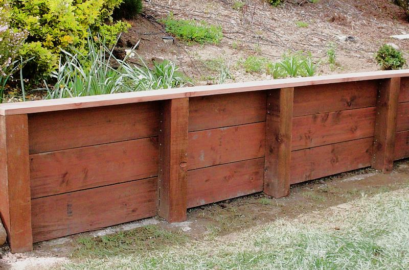 wood-retaining-wall