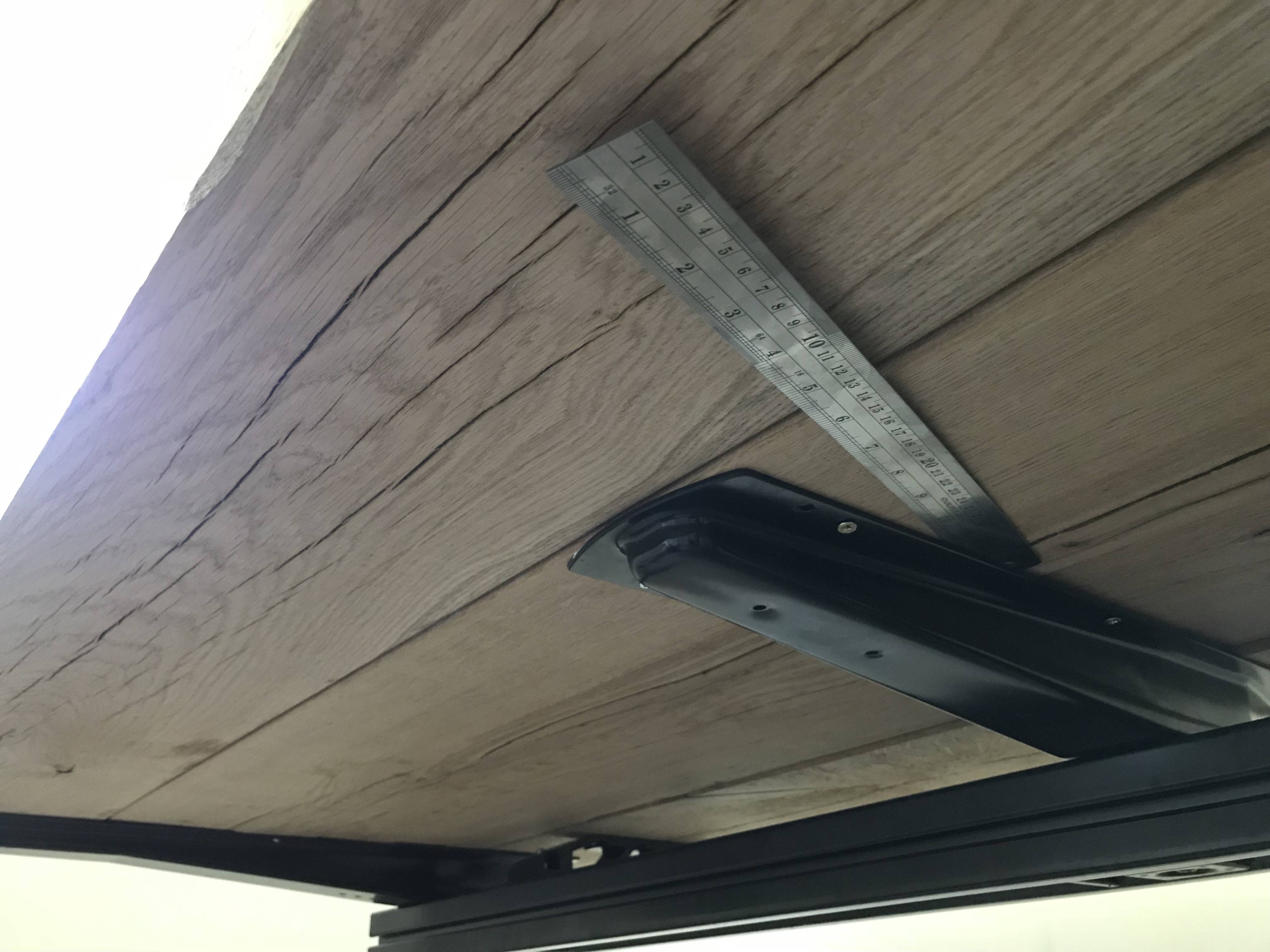 oak boards on metal support