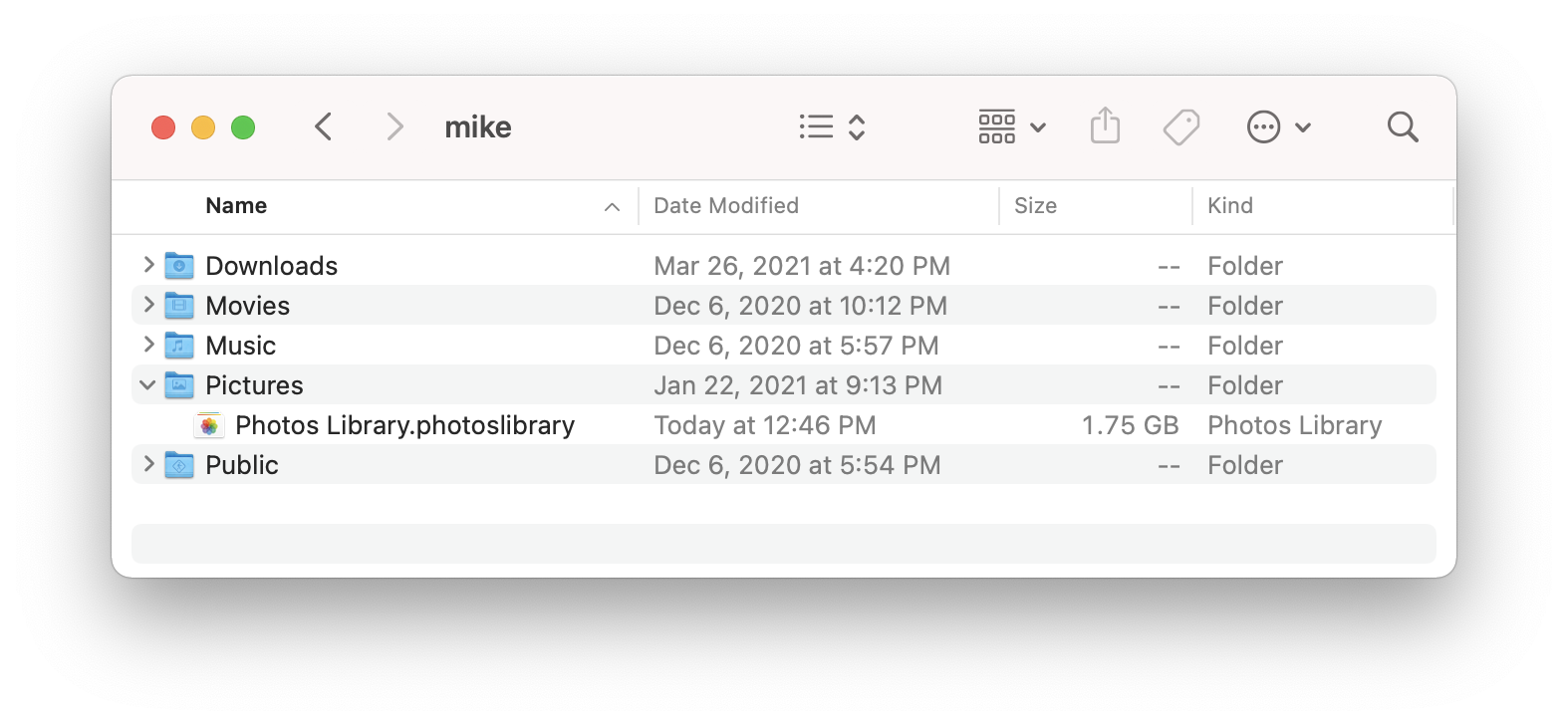 photos library in Finder