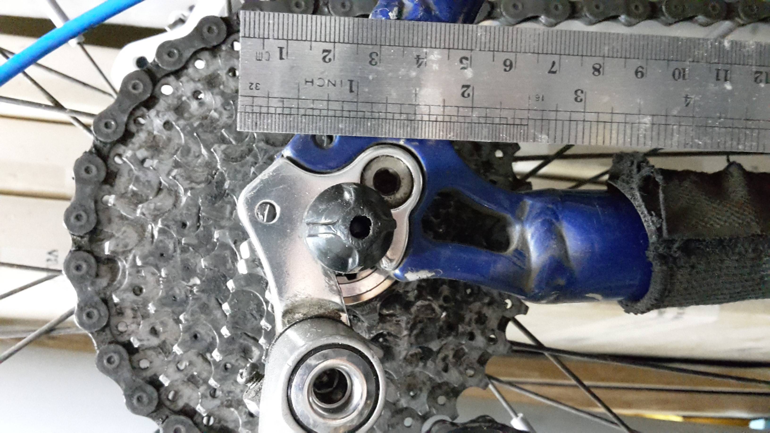 Picture of the derailleur hanger