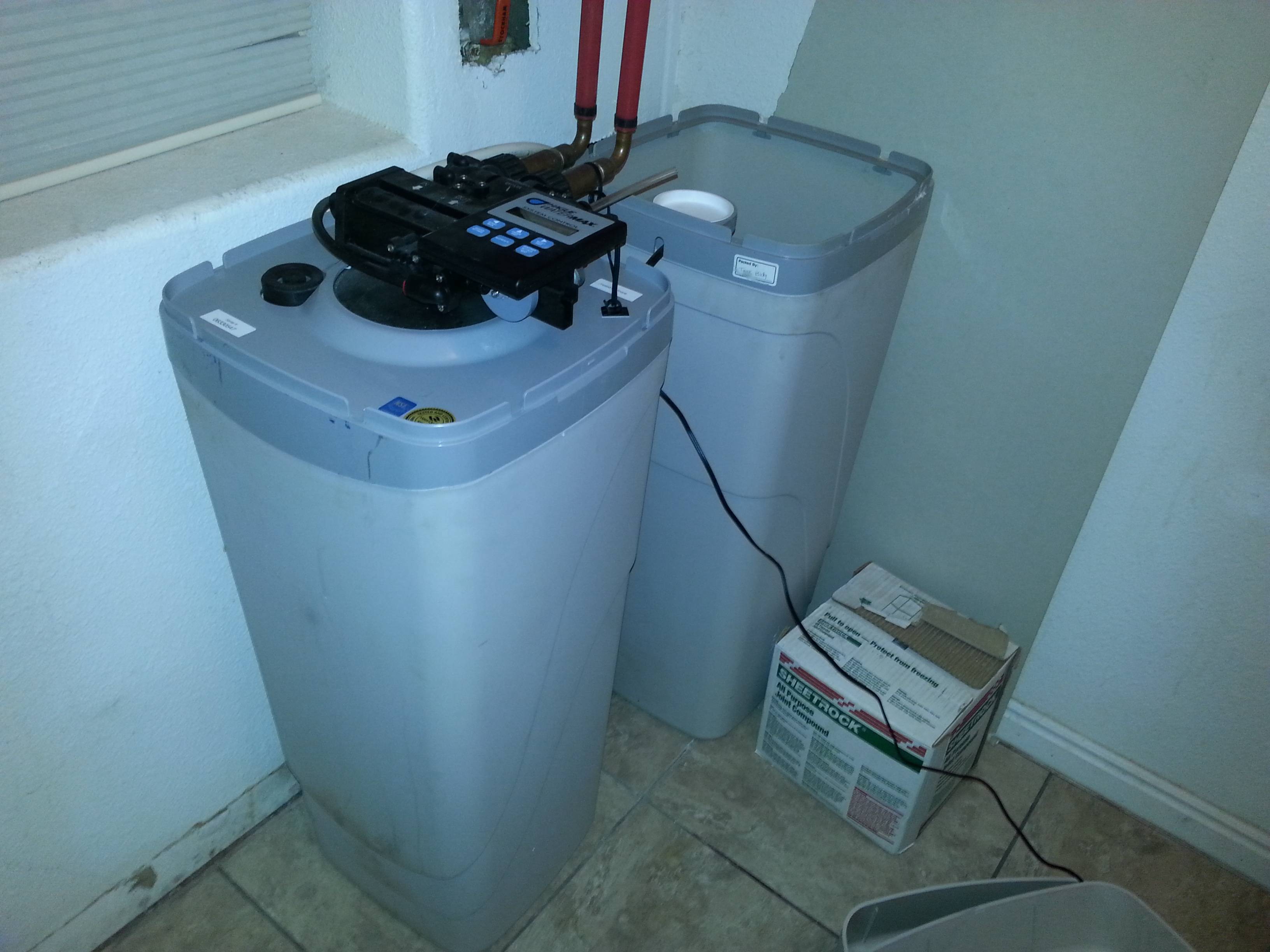 General overview water softener