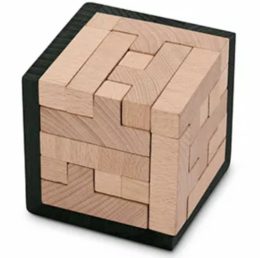  A 5×5×5-cube tiled by 25 y-shaped 5-polyominoes