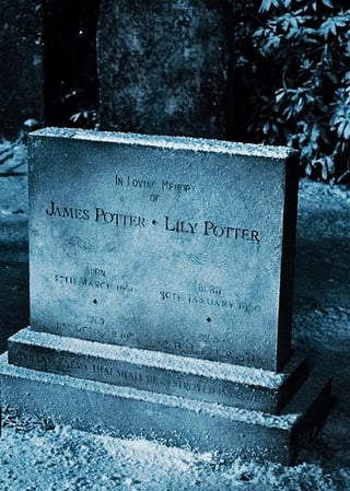 James and Lily Potter's grave stone