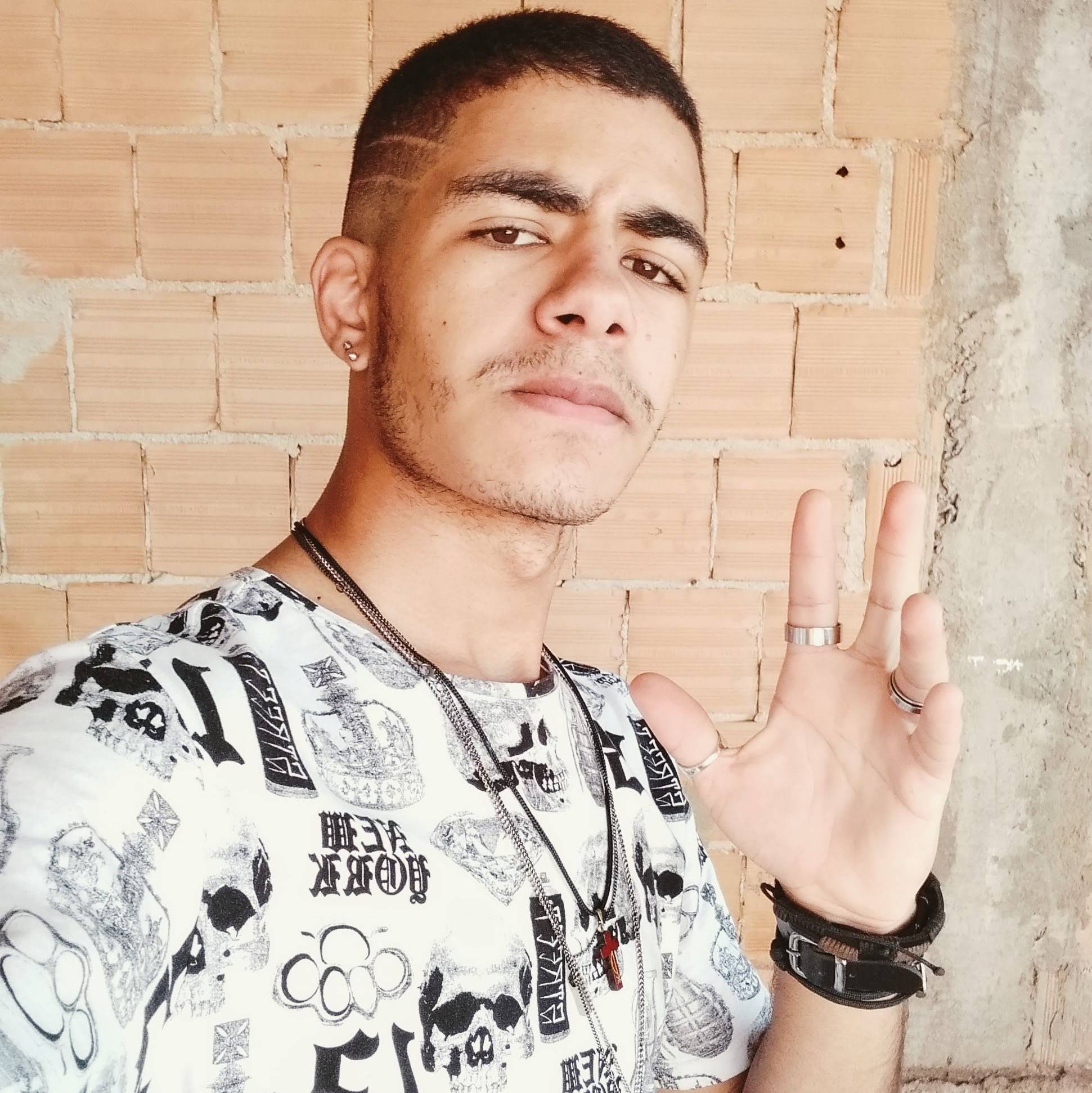 Vinícius Lima's user avatar