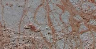 tholins on europa