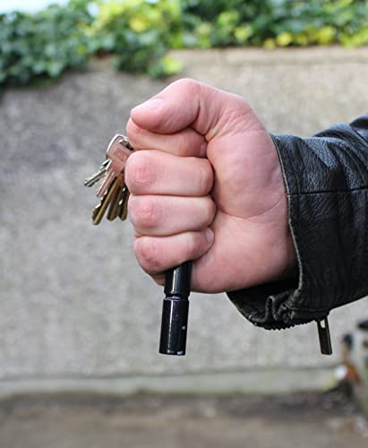 gripping a metal object for striking hammerfist style