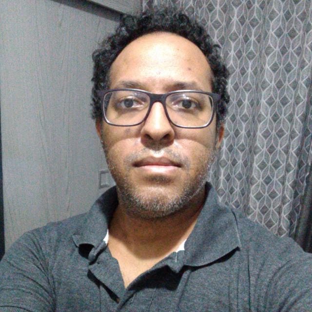 Hugo Nascimento's user avatar