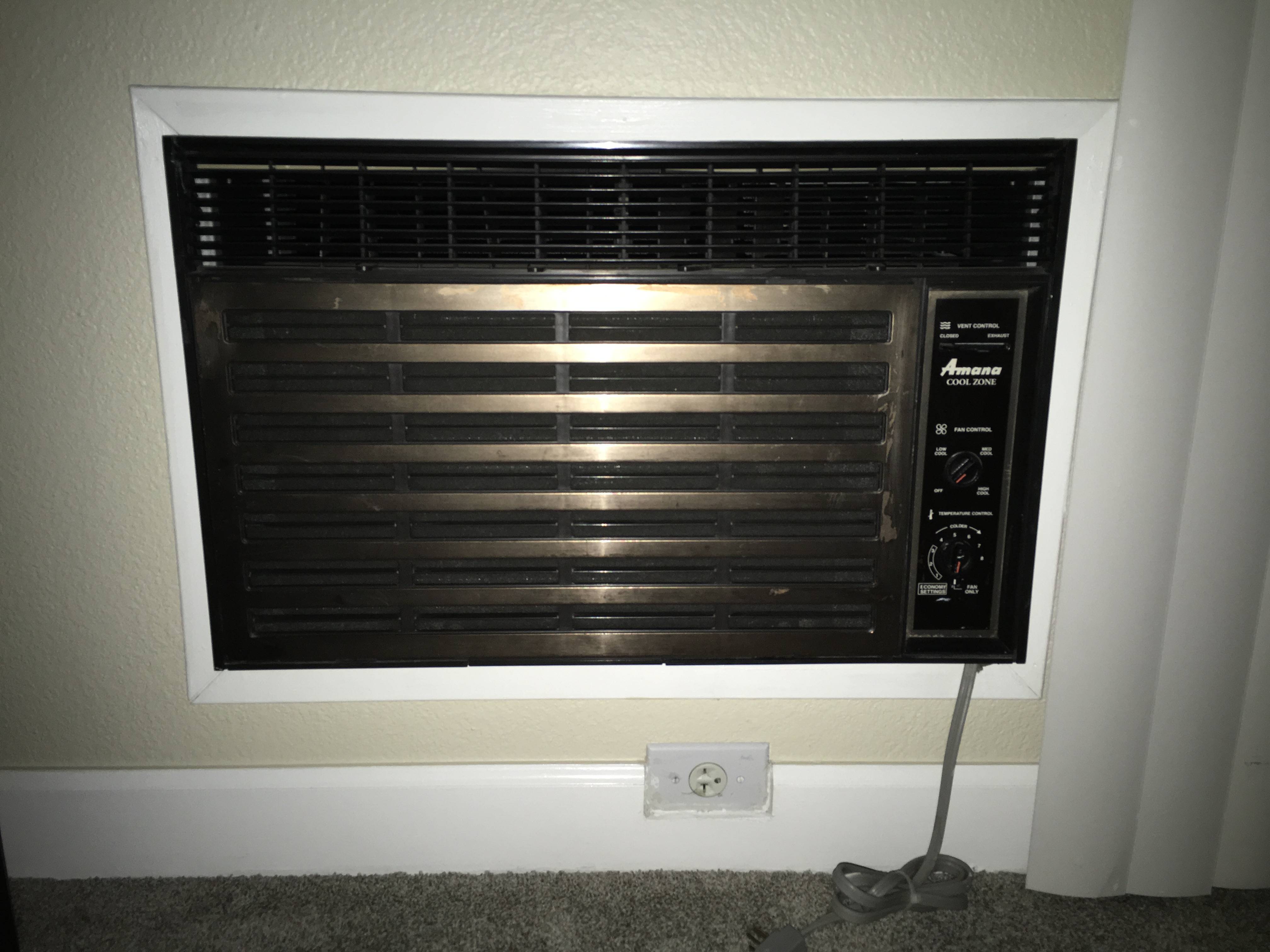 AC Unit and outlet