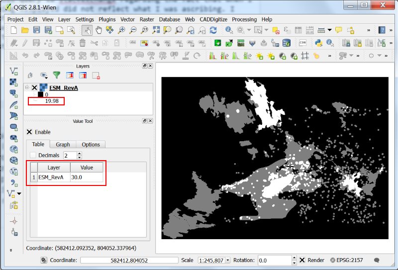 Scree capture of QGIS showing raster with 'Max' value indicated as 19.98 but with actual values of up to 30 in the 'Value Tool' window