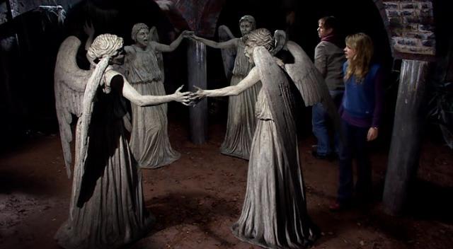 Weeping Angels locked looking at each other