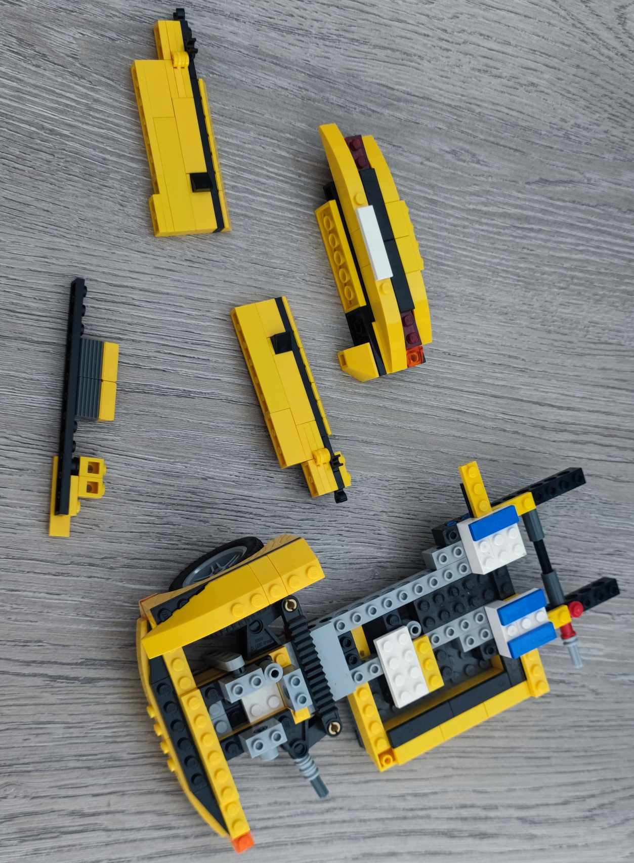 yellow-lego