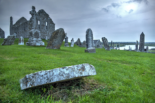 Clonmacnoise Monastery, Ireland - d4rk