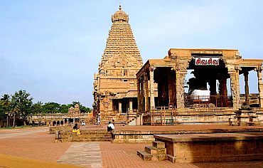 Brihadeeswarar Temple