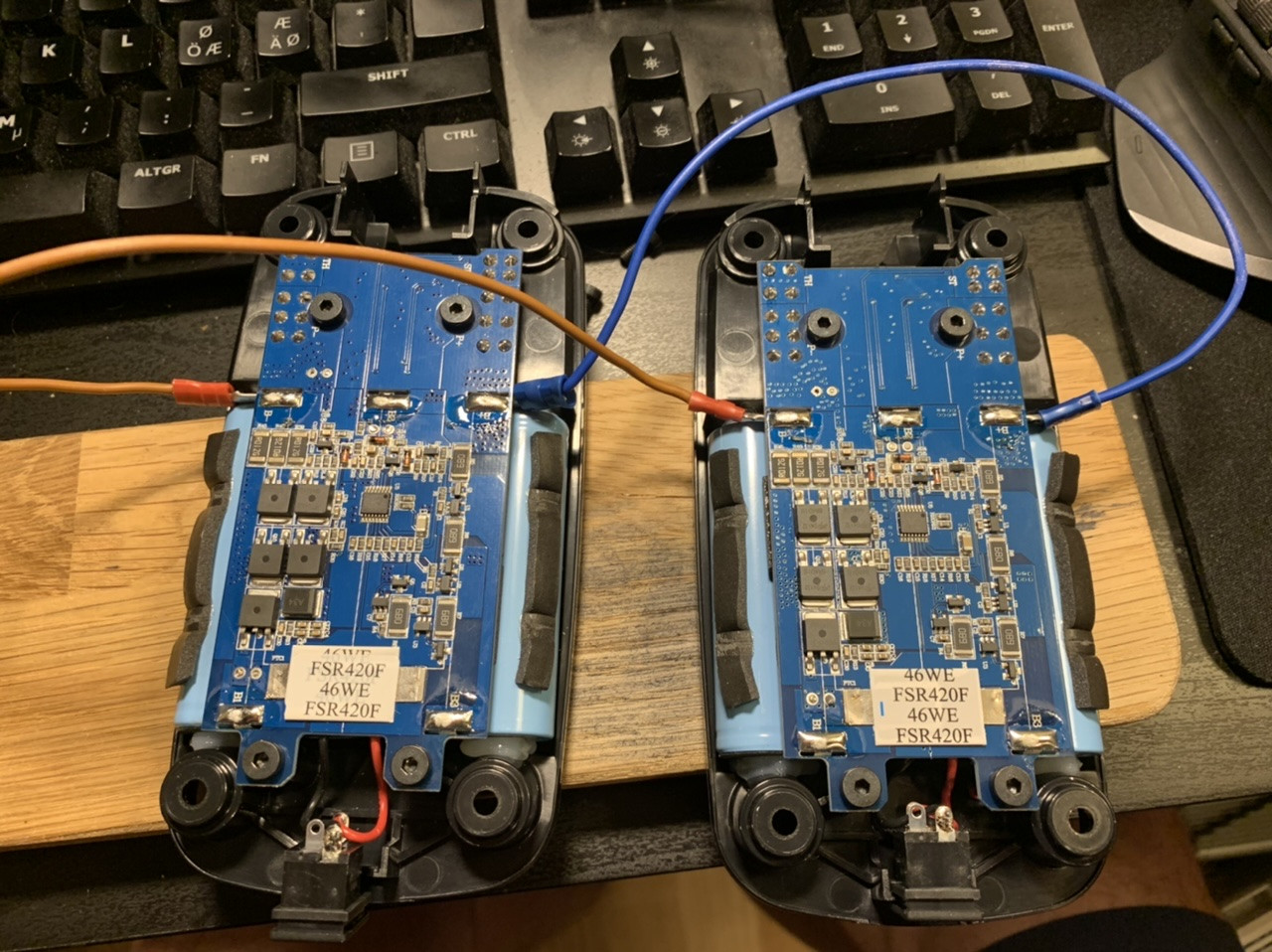 image of two battery packs connected positive to positive; negative to negative