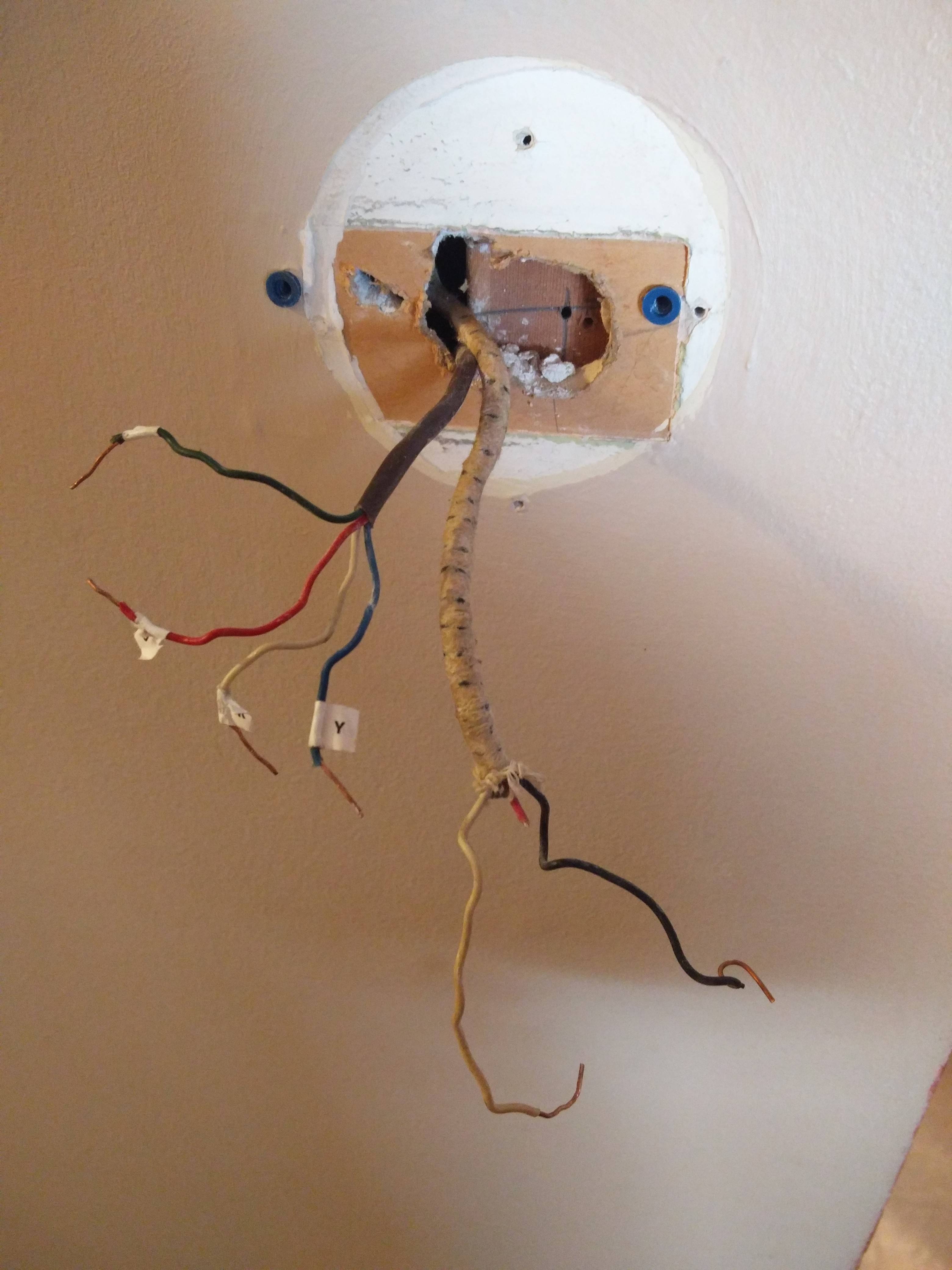 wires behind my thermostat