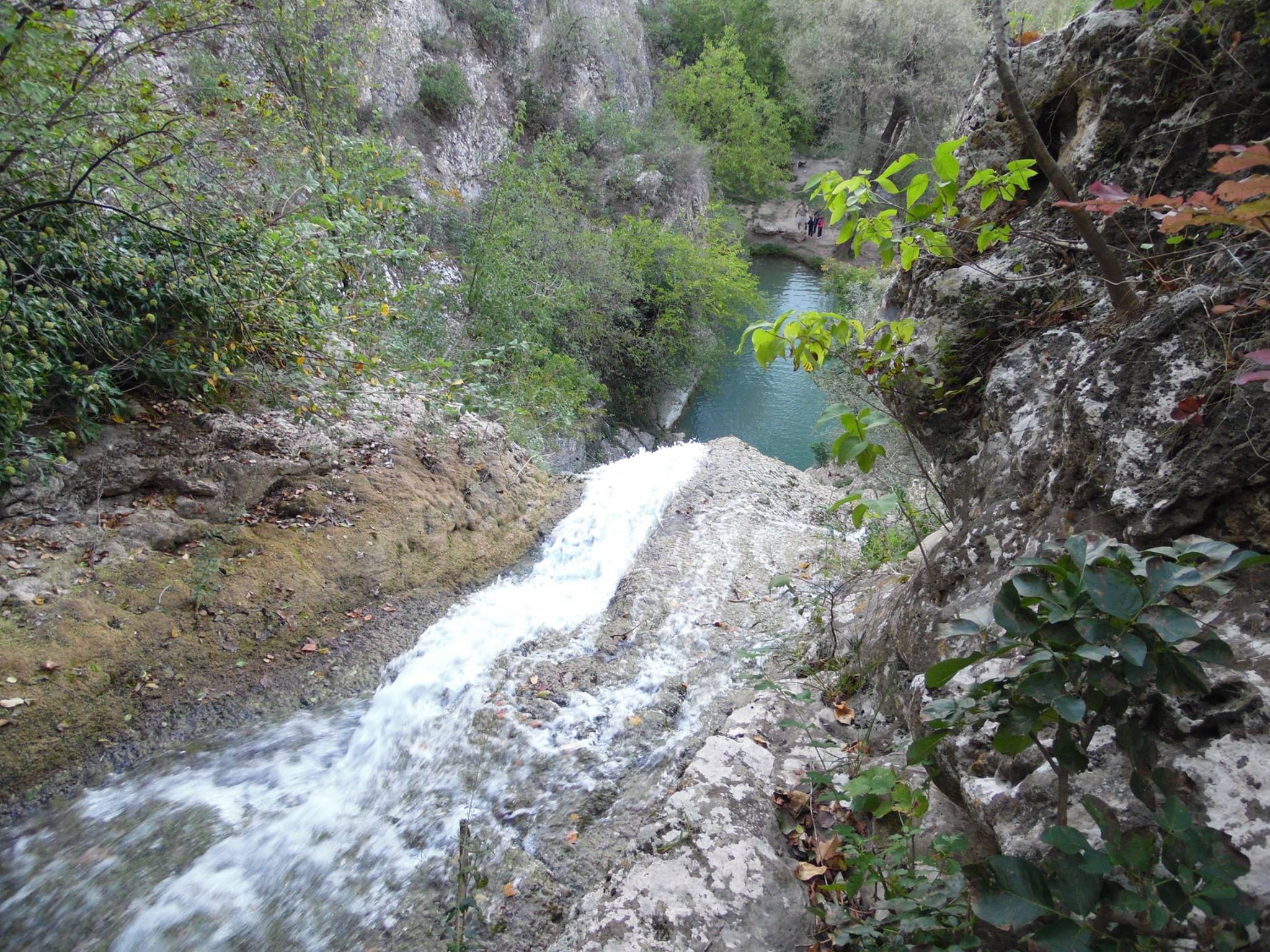 hotnica waterfall