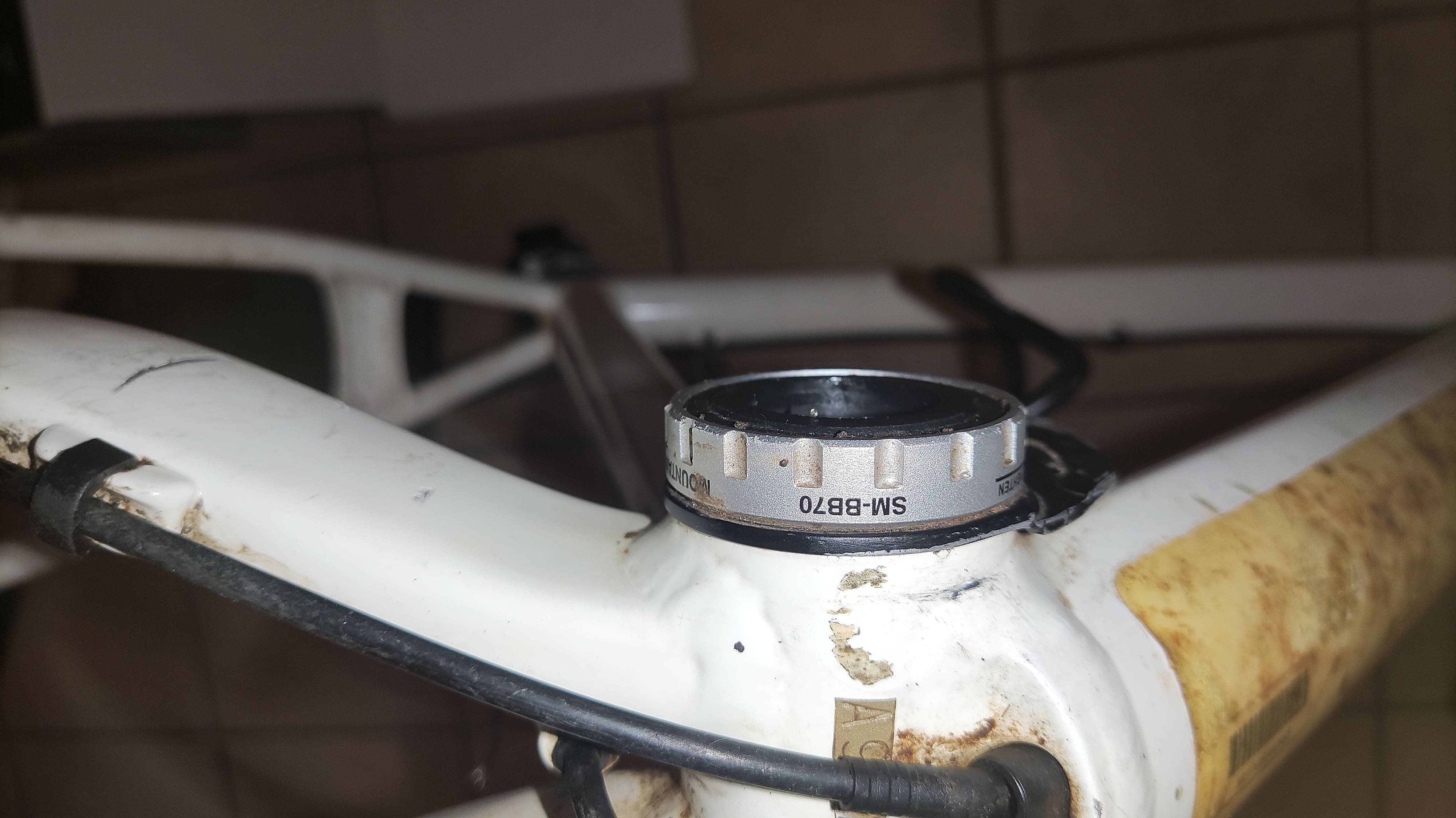 Close-up of bottom bracket showing the "SM-BB70" designation