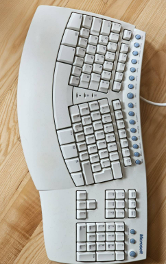 Microsoft keyboard with lots of buttons