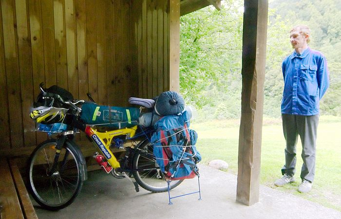 cheap touring bike with DIY backpack carrier