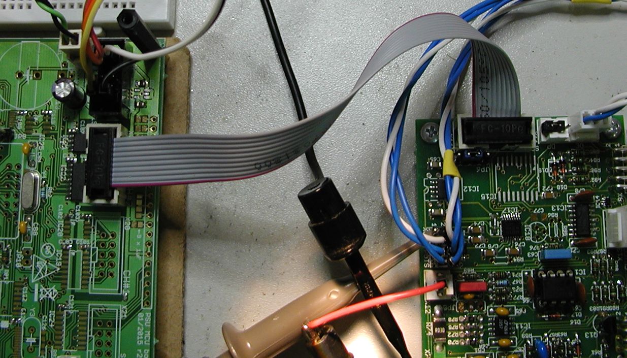 MCU-PSU PCBs connection with on-board isolator