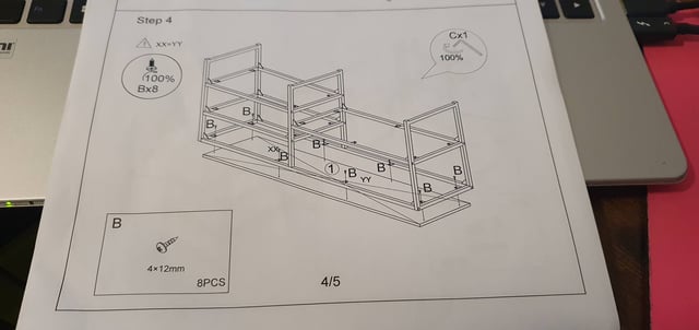 Page from the instruction manual that shows how the top plate should be attached.