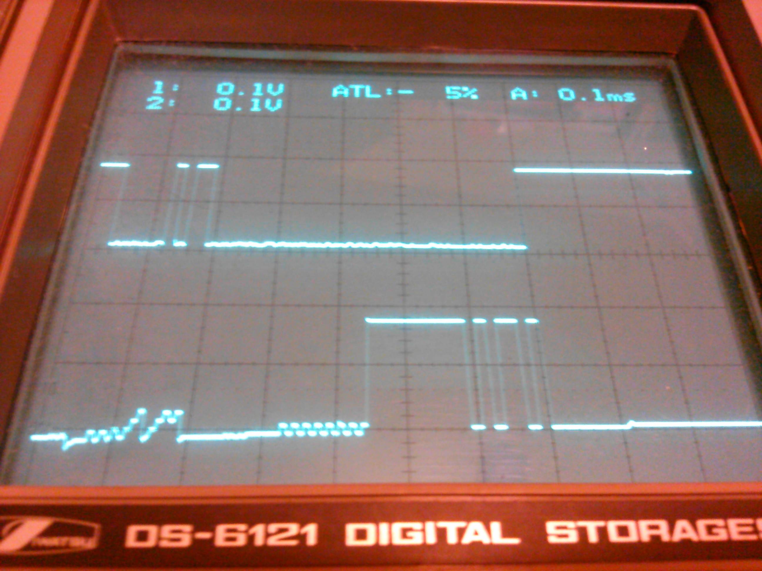 DSO Capture of MOSI and MISO from PIC to ADXL.