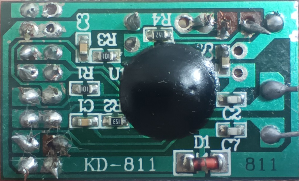 front of the circuit as you can see there is two , 8pin input and there is 4usb pinout