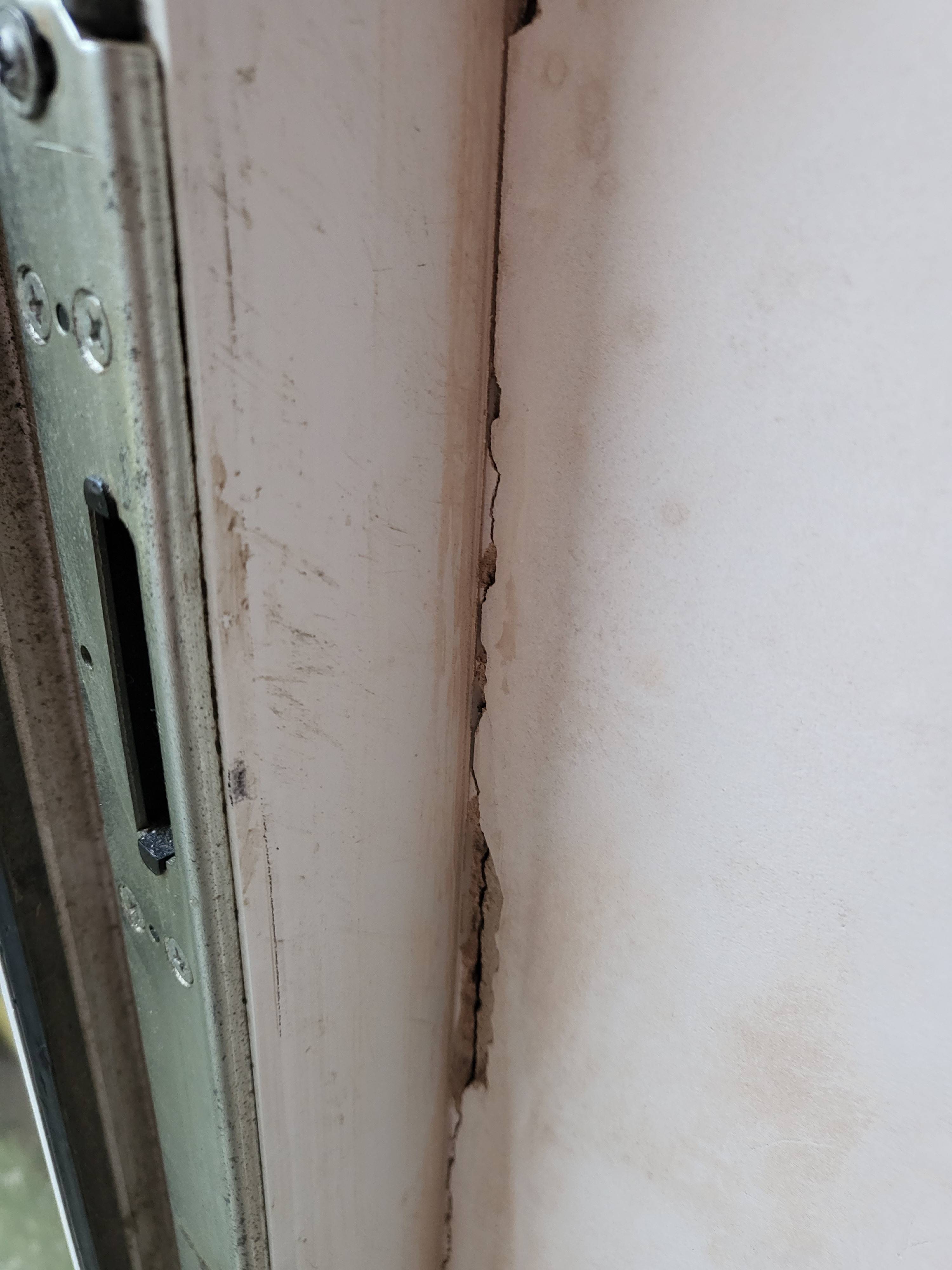 Cracks formed on interior plaster