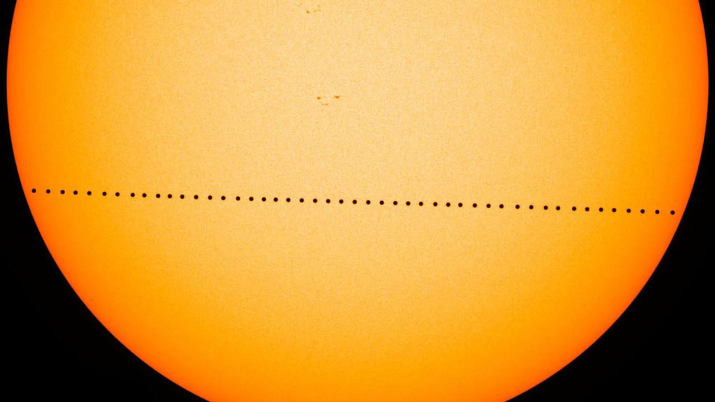 Solar disk with an array of tiny dark spots