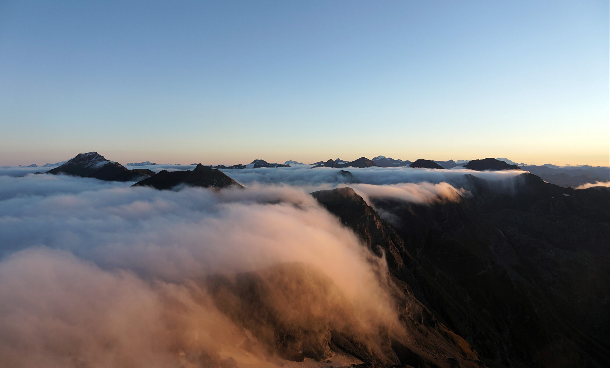 Rocciamelone sunrise 3