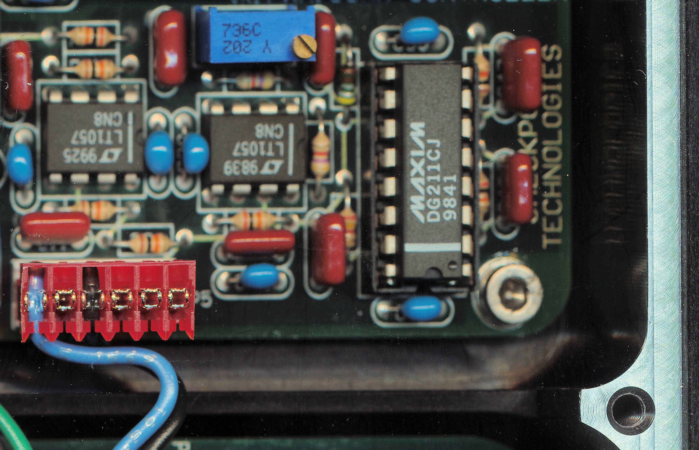 DoF with electronics module using Canoscan 5600F