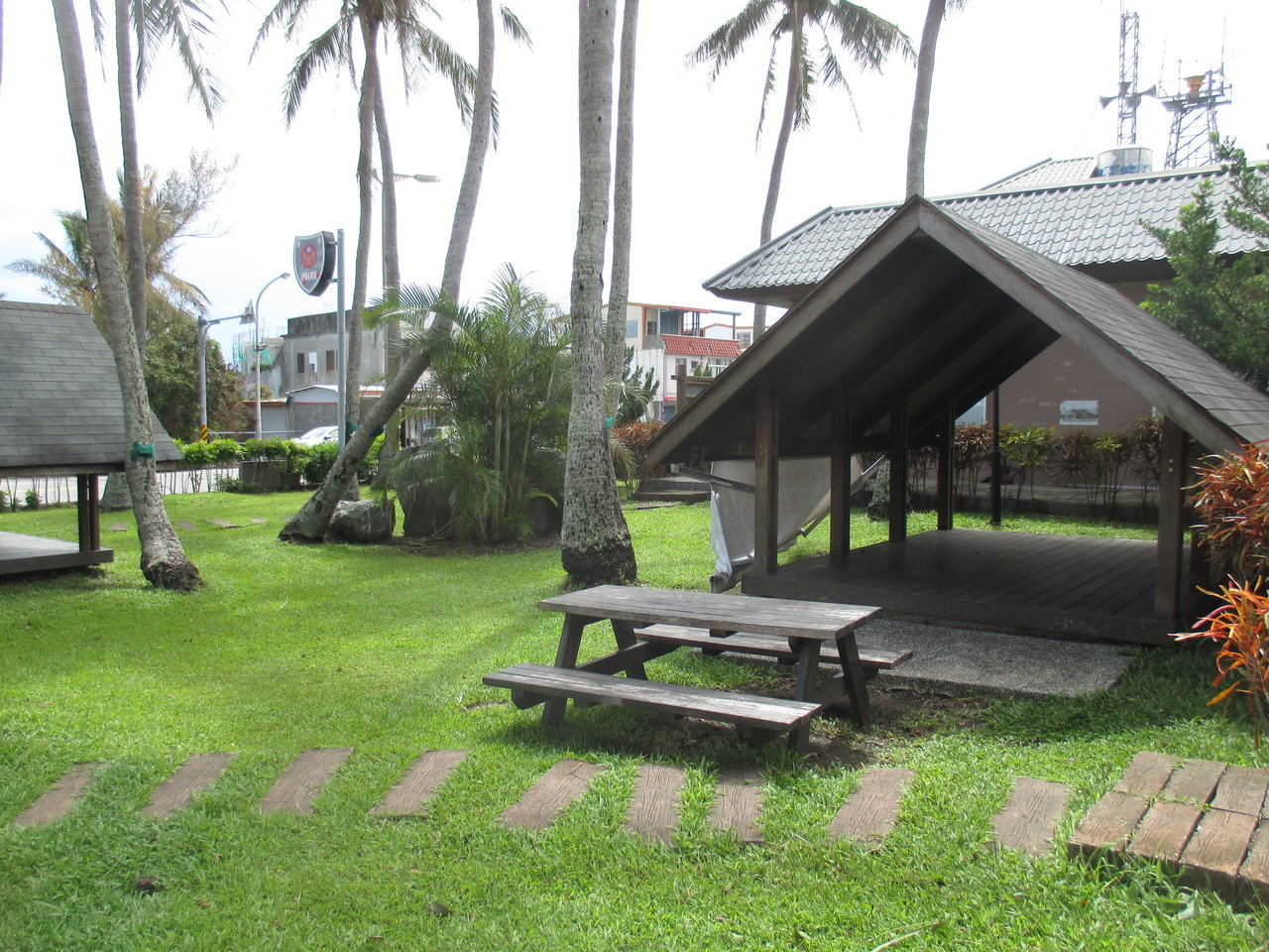 Part of the camping section of the Dulan police station.