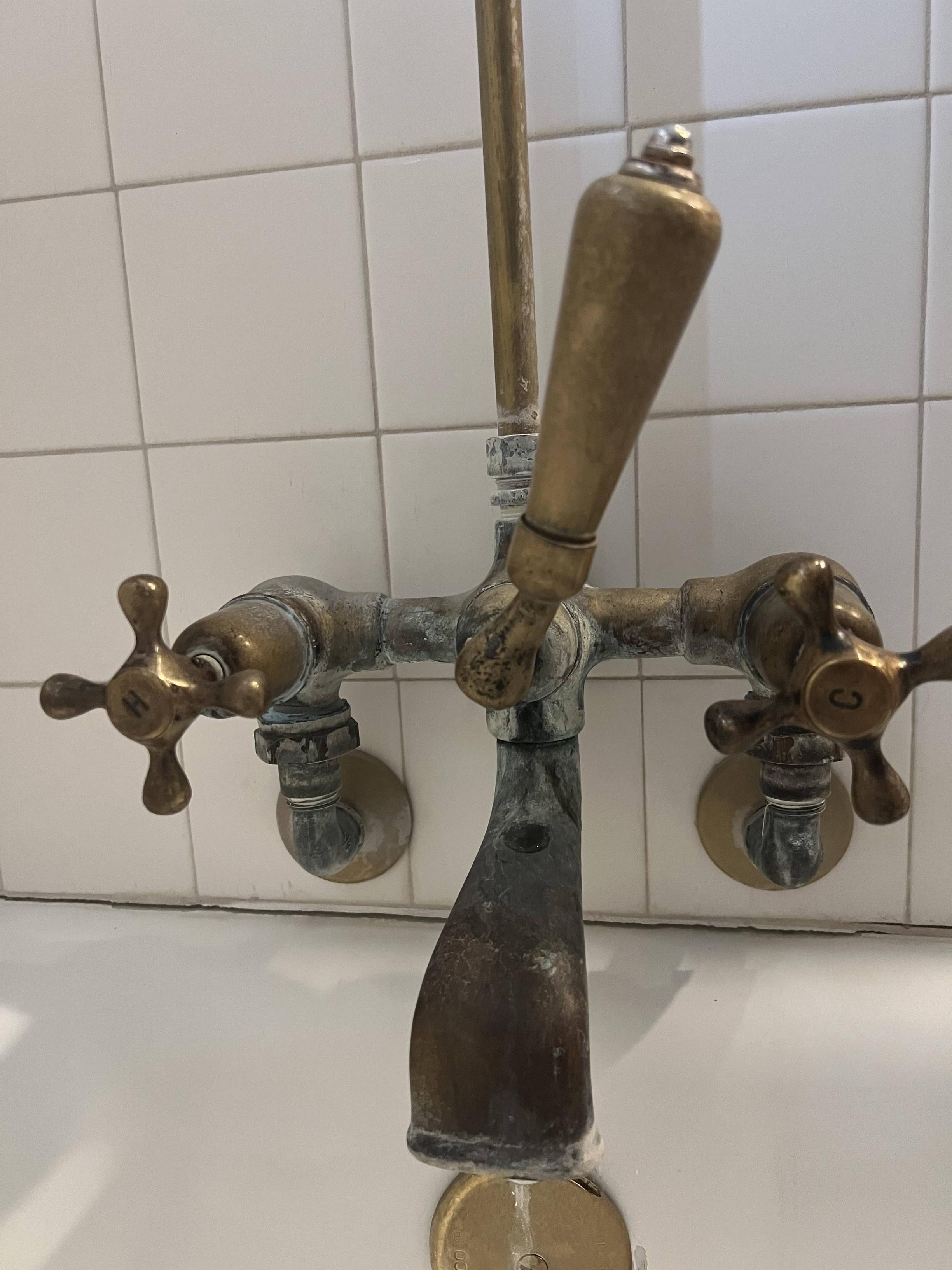 faucet front