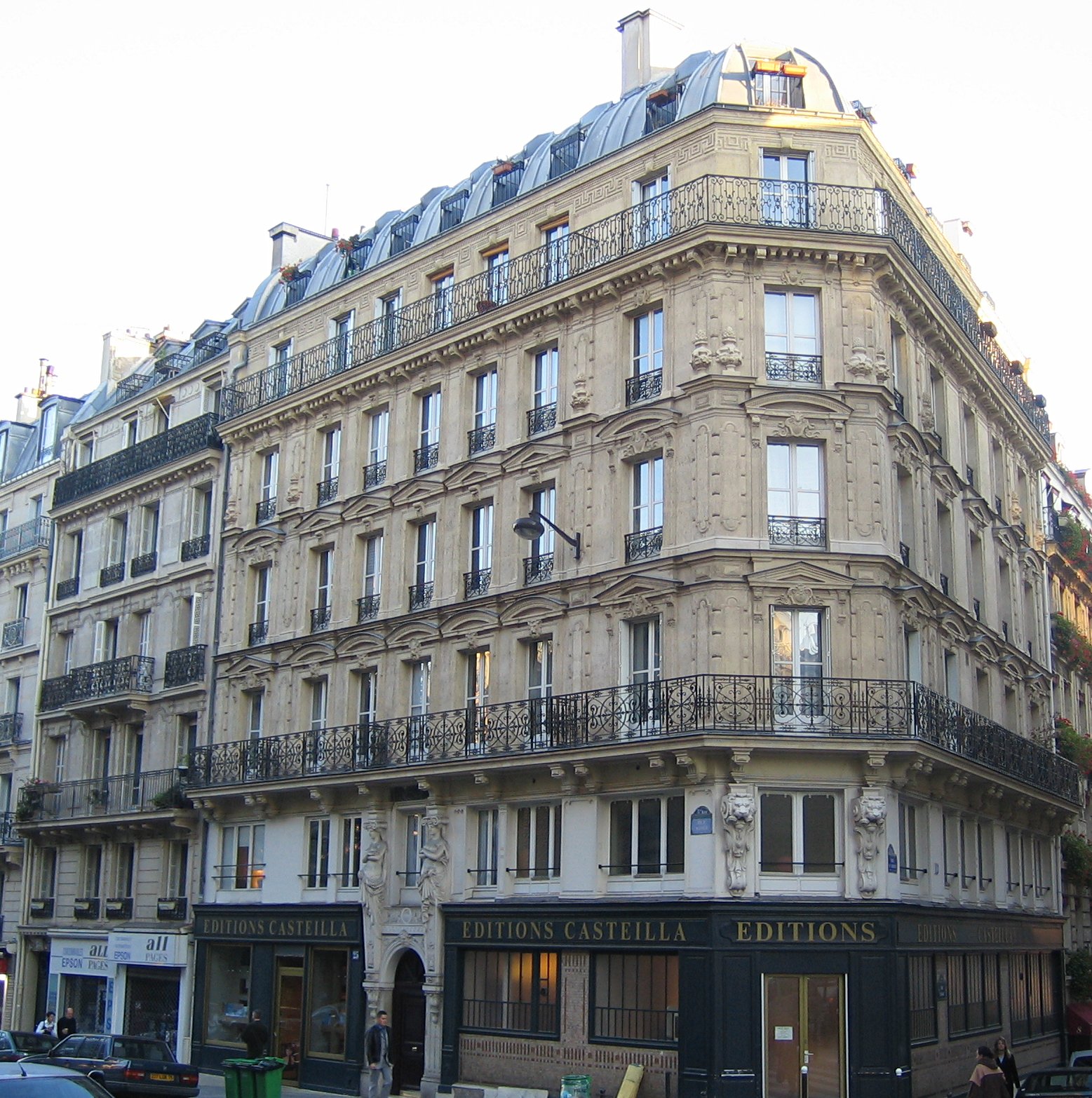 haussmanian building