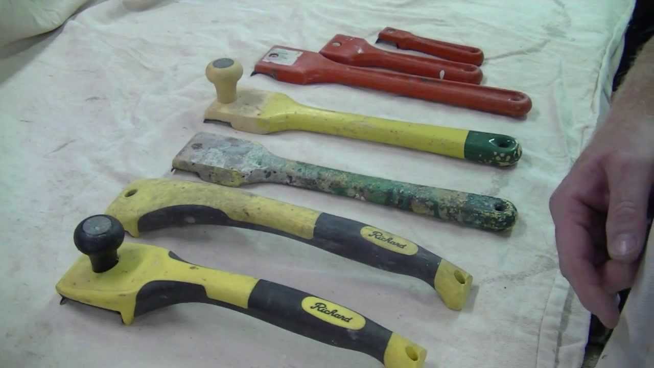 Hook-type paint scrapers