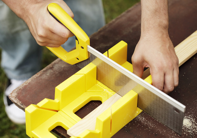 miter box in use