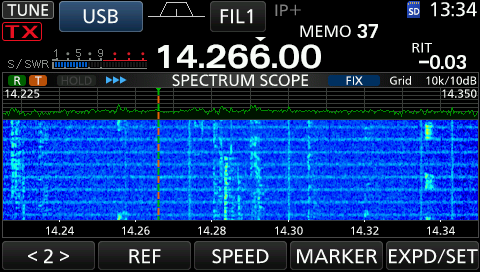 IC-7300 spectrum with periodic wideband noise